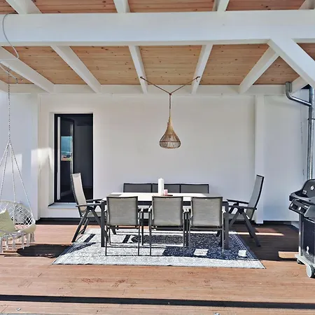 Exklusives 212 Qm Mit 2 - Garten, Grill & Sauna!