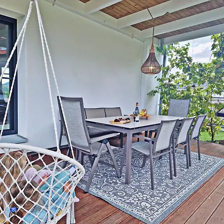 Exklusives 212 Qm Mit 2 - Garten, Grill & Sauna! * Schauenburg