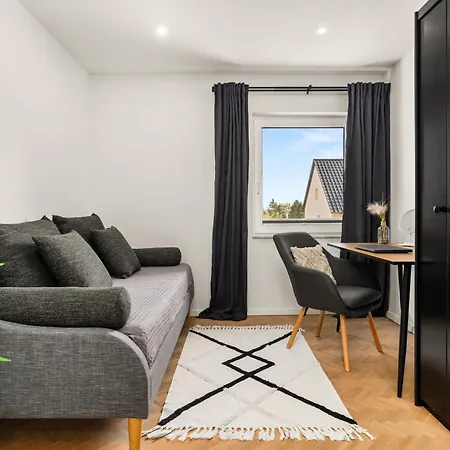 Premium Feelgood Ferienhaus - 212 Qm - Sauna, Garten, Terrasse & Grill - Bis Zu 12 Gaeste - 2 Apartments - Ideal Fuer Familien & Gruppen 아파트 쇼엔부르크