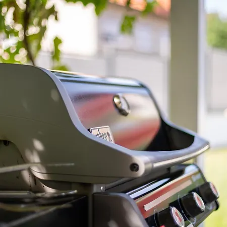 Premium Feelgood - 212 Qm - Sauna, Garten, Terrasse & Grill - Bis Zu 13 Gaeste - 2 - Ideal Fuer Familien & Gruppen Appartement *