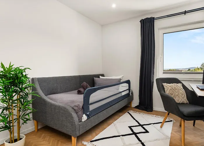 Feelgood - 212 Qm Mit Sauna, Garten, Terrasse, Grill - 2 - Fuer Familien & Gruppen - Mitten In Deutschland *