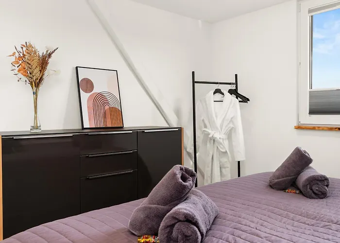 Apartamento Feelgood - 212 Qm Mit Sauna, Garten, Terrasse, Grill - 2 - Fuer Familien & Gruppen - Mitten In Deutschland Schauenburg